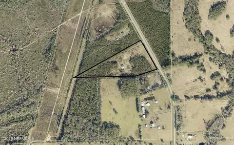 3162 Yellow Water Rd, Jacksonville, FL 32234