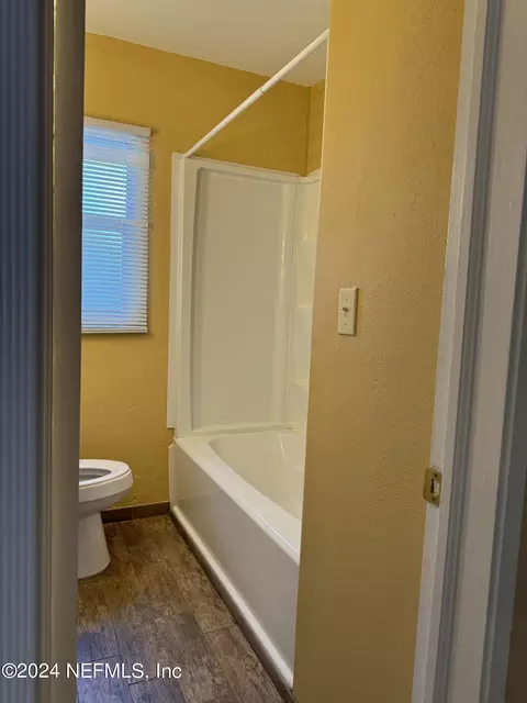 Bath - 3842 Ruby Dr W, Jacksonville, FL 32246 photo 2 of 4