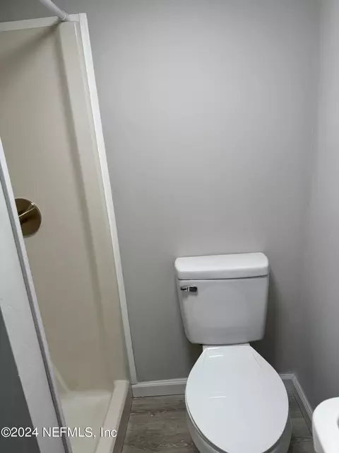 Bath - 3842 Ruby Dr W, Jacksonville, FL 32246 photo 4 of 4