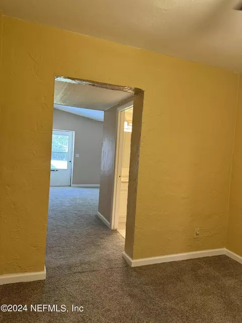Entry Way - 3842 Ruby Dr W, Jacksonville, FL 32246 photo 2 of 3