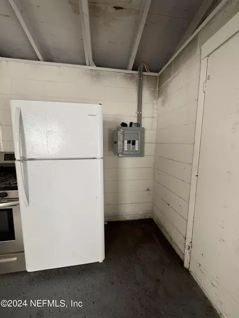 Kitchen - 3842 Ruby Dr W, Jacksonville, FL 32246 photo 2 of 2
