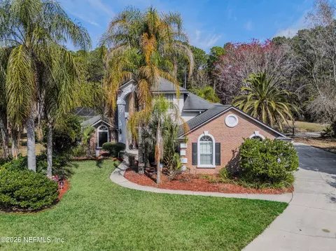 307 Edgewater Branch Dr, Saint Johns, FL 32259