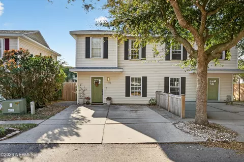 1110 Scheidel Ct, Atlantic Beach, FL 32233