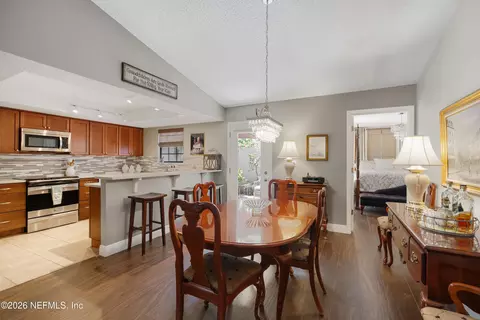 Dining - 204 Gerado St #3, Saint Augustine, FL 32080 photo 3 of 3
