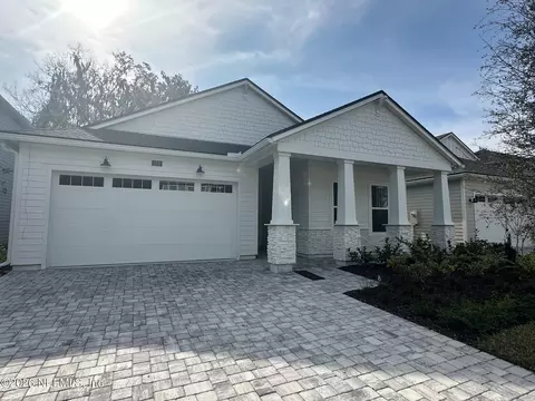 172 Oakmoss Dr, Saint Johns, FL 32259