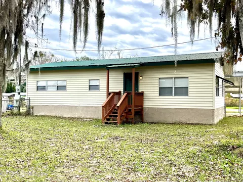 145 Magnolia Trl, Satsuma, FL 32189
