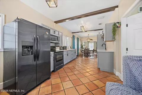 Kitchen - 6 E San Carlos Ave, Saint Augustine, FL 32084 photo 1 of 3
