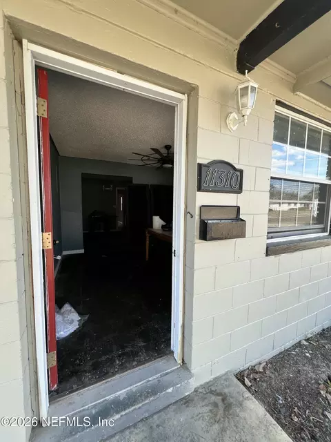 11310 Vera Dr, Jacksonville, FL 32218
