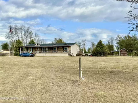 237 SW Baron Glen Gln, Fort White, FL 32038