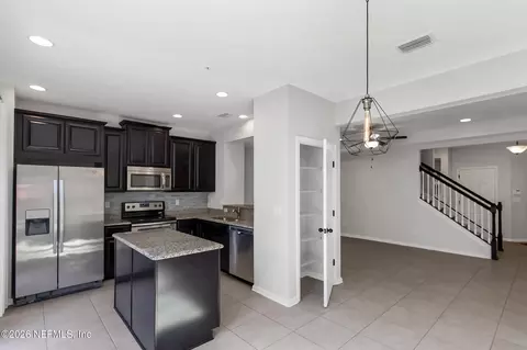 Kitchen - 99 Paradas Pl, Saint Augustine, FL 32092 photo 1 of 2