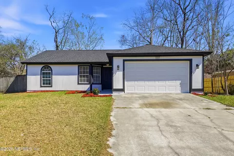 1601 Twin Oak Dr W, Middleburg, FL 32068