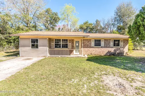 521 Quail Ln, Macclenny, FL 32063
