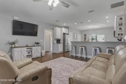 5821 Oak St, Elkton, FL 32033