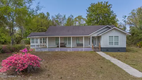 5398 Laurie Ln, Middleburg, FL 32068