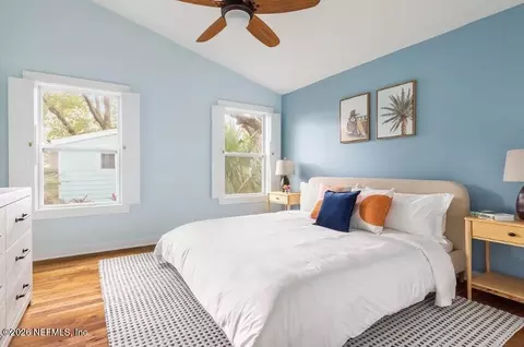 Bedroom - 402 3rd St, Saint Augustine, FL 32084 photo 6 of 7
