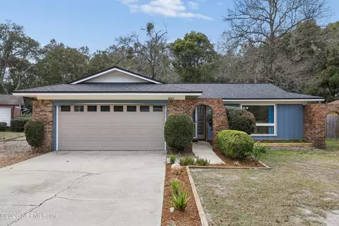 3842 Fernglen Dr, Jacksonville, FL 32277