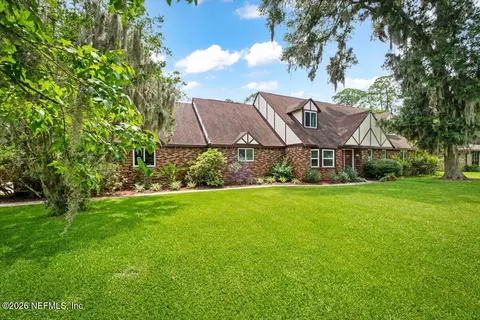 9372 Beauclerc Wood Ln N, Jacksonville, FL 32257