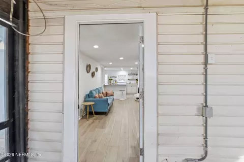 Entry Way - 16 Myrtle Ave, Saint Augustine, FL 32084 photo 3 of 3
