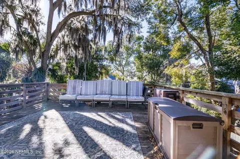 Exterior - 16 Myrtle Ave, Saint Augustine, FL 32084 photo 10 of 14