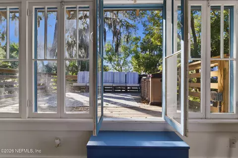 Exterior - 16 Myrtle Ave, Saint Augustine, FL 32084 photo 2 of 14