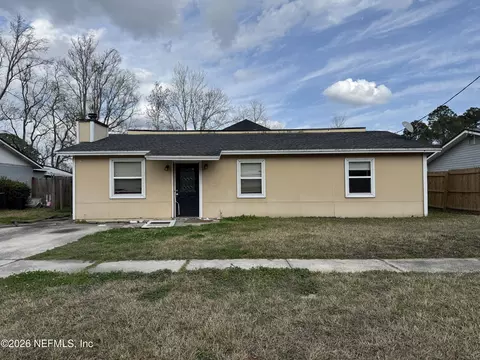 7427 John F Kennedy Dr W, Jacksonville, FL 32219