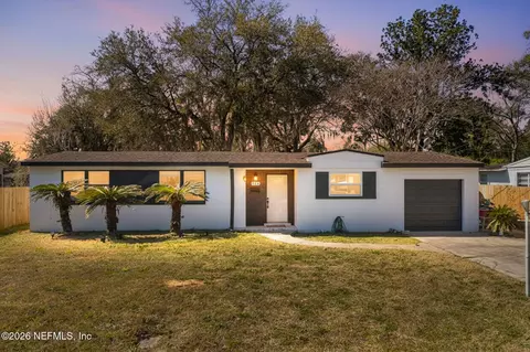 926 Nightingale Rd, Jacksonville, FL 32216