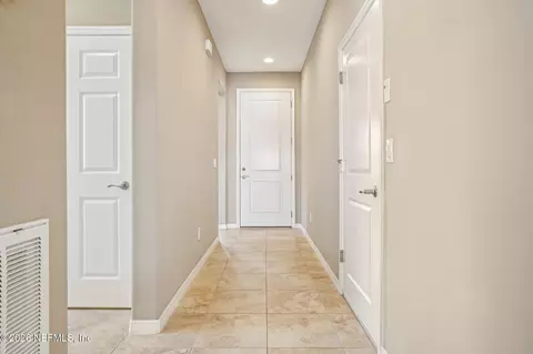 Entry Way - 5255 NW 33rd Pl, Ocala, FL 34482 photo 2 of 4