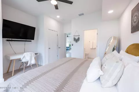 Bedroom - 263 Yarbrough Cir, Saint Augustine, FL 32095 photo 2 of 8