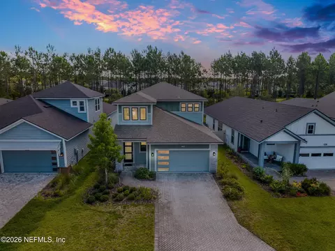10021 Invention Ln, Jacksonville, FL 32256