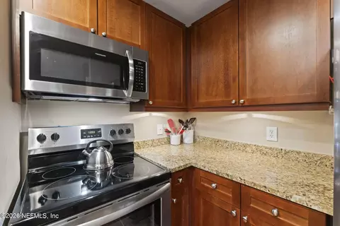 Kitchen - 965 Registry Blvd #106, Saint Augustine, FL 32092 photo 4 of 5