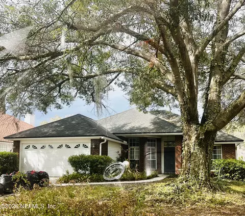 5539 Horse Stable Ln, Jacksonville, FL 32258