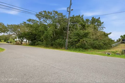 133 Oak Ave, Vilano Beach, FL 32084
