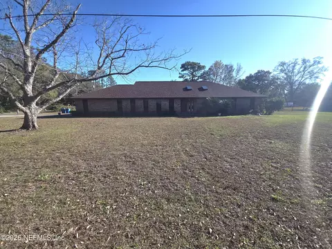 6030 Royal Cir, Jacksonville, FL 32277