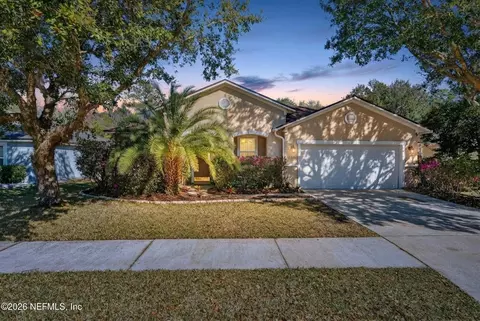 1267 Dunns Lake Dr, Jacksonville, FL 32218