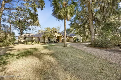 Exterior - 97146 Pirates Point Rd, Yulee, FL 32097 photo 2 of 15