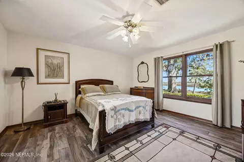 Bedroom - 97146 Pirates Point Rd, Yulee, FL 32097 photo 3 of 4