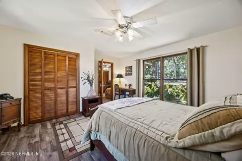 Bedroom - 97146 Pirates Point Rd, Yulee, FL 32097 photo 4 of 4