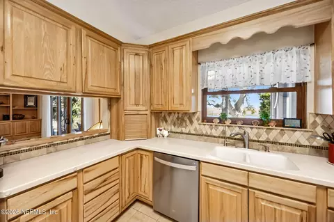 Kitchen - 97146 Pirates Point Rd, Yulee, FL 32097 photo 2 of 4