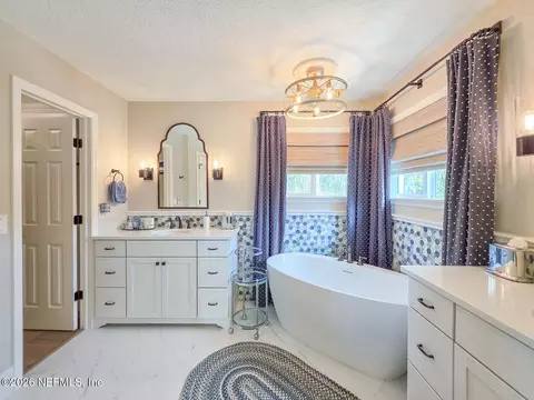 Bath - 108 Maple Ter, Florahome, FL 32140 photo 9 of 13