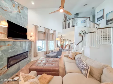 Living - 108 Maple Ter, Florahome, FL 32140 photo 3 of 5