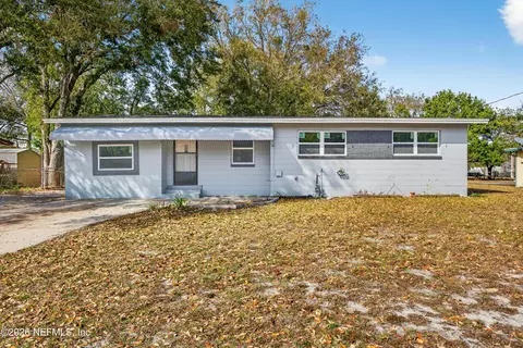 10063 Agave Cir N, Jacksonville, FL 32246