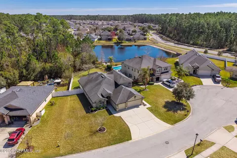 681 Grampian Highlands Dr, Saint Johns, FL 32259