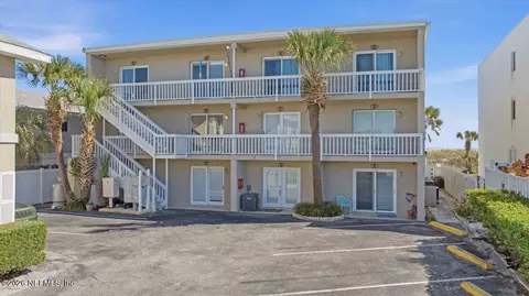 811 1st St S #9, Jacksonville Beach, FL 32250