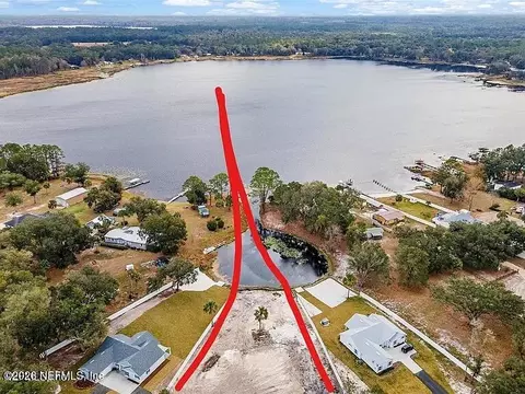 202 Sally St, Hawthorne, FL 32640