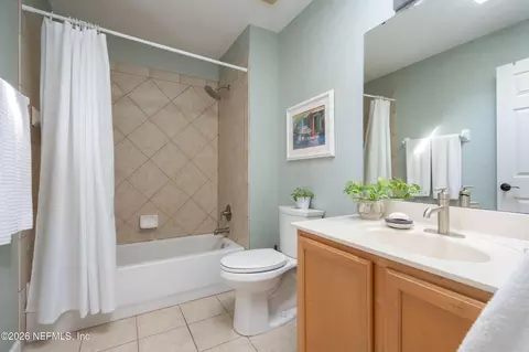 Bath - 221 Cacique Dr, Saint Augustine, FL 32086 photo 6 of 6