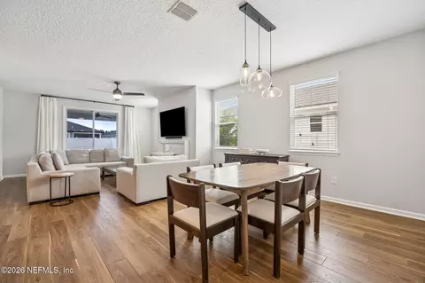 Dining - 555 Blue Daze St, Yulee, FL 32097 photo 1 of 3