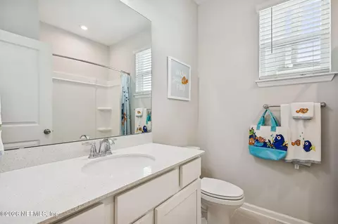 Bath - 555 Blue Daze St, Yulee, FL 32097 photo 1 of 3