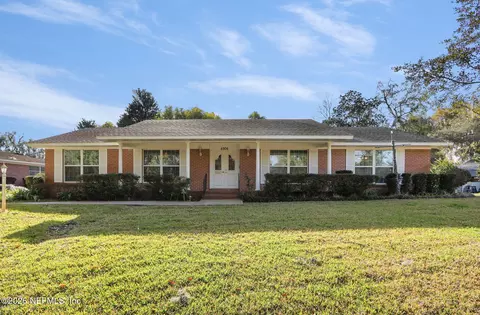 6906 Hanson Dr N, Jacksonville, FL 32210