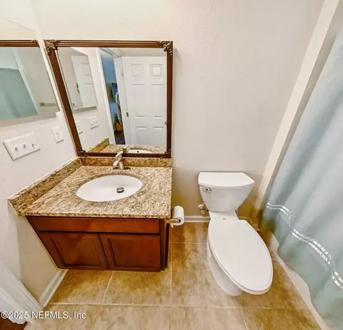 Bath - 261 Palisade Dr, Saint Augustine, FL 32092 photo 1 of 4
