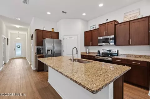 Entry Way - 558 Palace Dr, Saint Augustine, FL 32084 photo 2 of 5